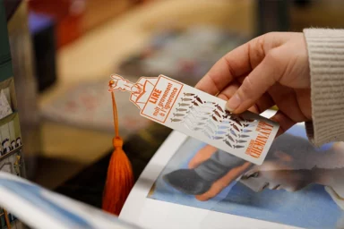 Marque page métal pour librairie