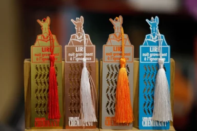 Marque page promotionnel pour la librairie CHEMINANT