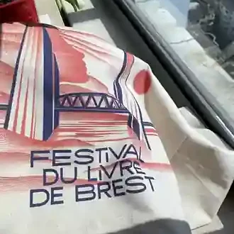 Tote-bag en coton imprimé pour le Festival du livre de Brest