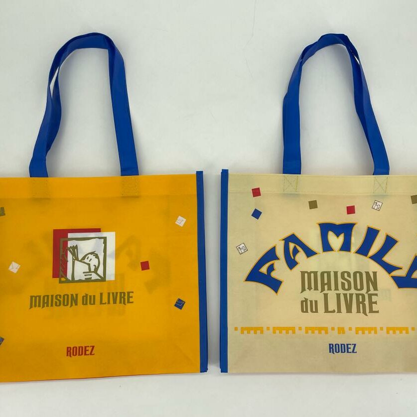 Sac cabas non tissé imprimé en quadrichromie pour librairie